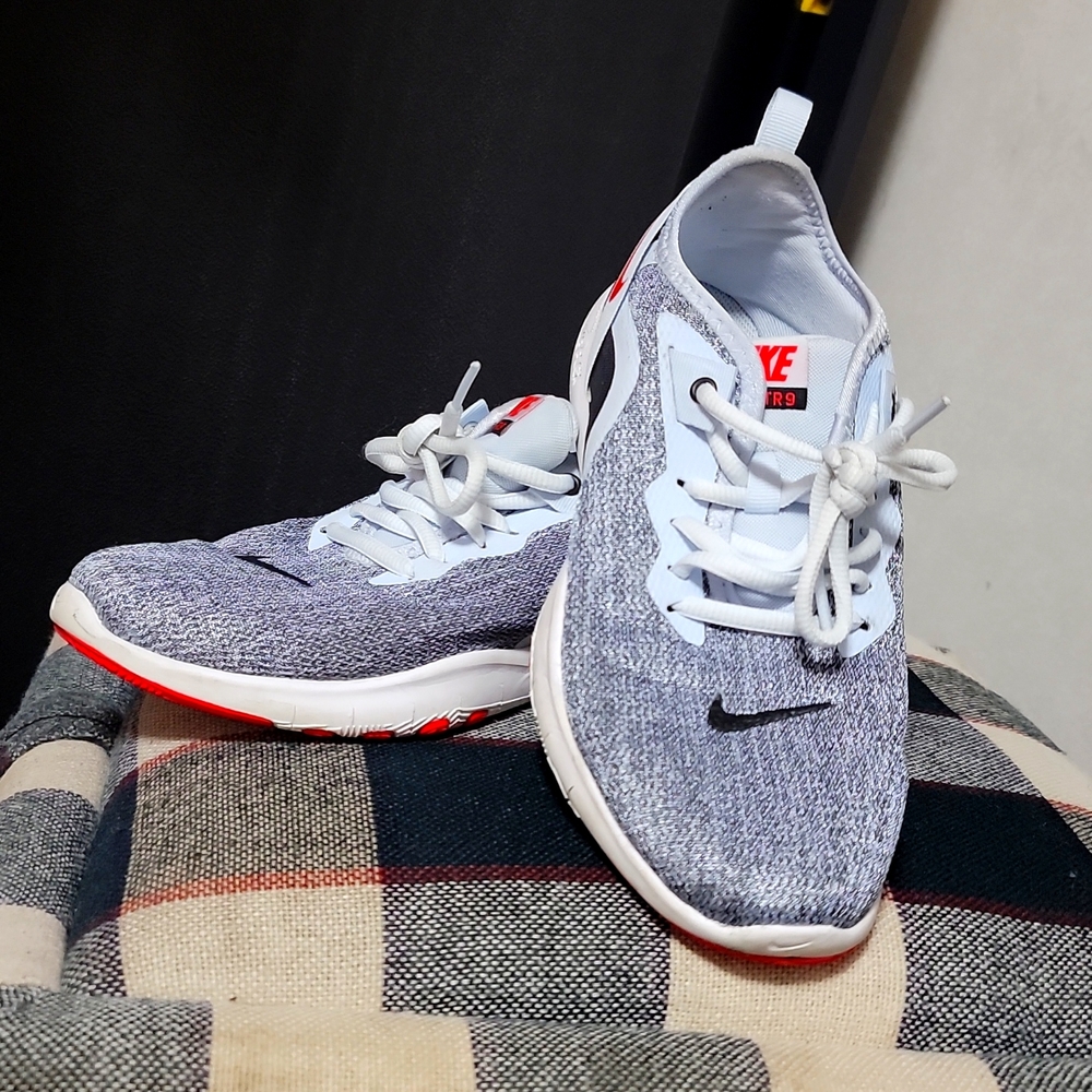 Nike Flex TR9